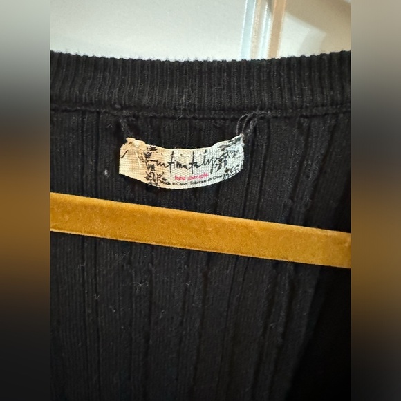 Intimately Free People Ribbed Black Long Sleeve Crop Top - Picture 3 of 5